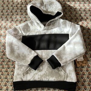 NWT Brooklyn Laundry Kids' Black and White Hoodie Size 4T